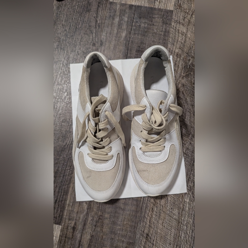 Everlane sneakers